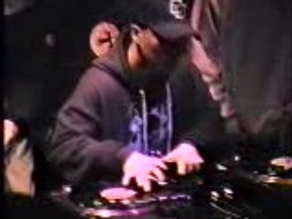 Invisibl Skratch Piklz @ Bomb Hip-Hop party 1994