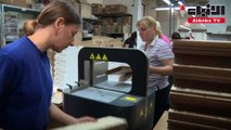 مصنع أوكراني للألعاب الخشبية يستعيد نشاطه بعدما دمرته الحرب