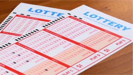 Ils ont gagné au Loto il y a 24 ans, mais ne l'ont jamais révélé à leur fils