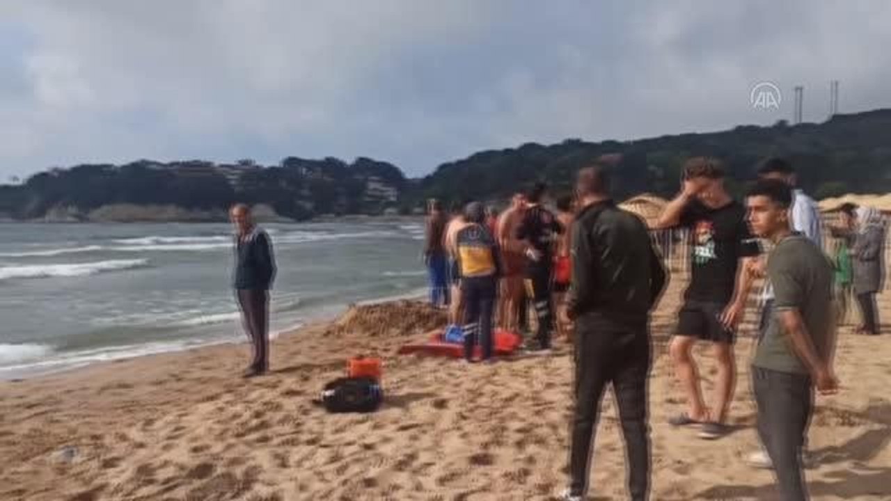 Boğulma tehlikesi geçiren 7 arkadaş hastaneye kaldırıldı