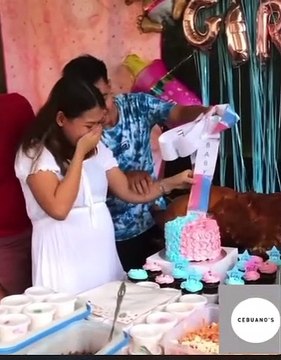 La révélation de genre de bébé le plus long du monde