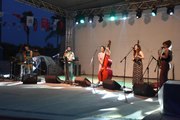Collectif Medz Bazar müzik grubu, Adana'da sahne aldı