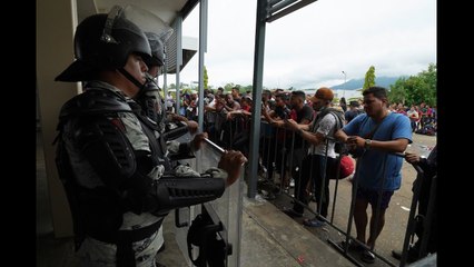 Mexico issues 7000 temporary documents to migrants in south