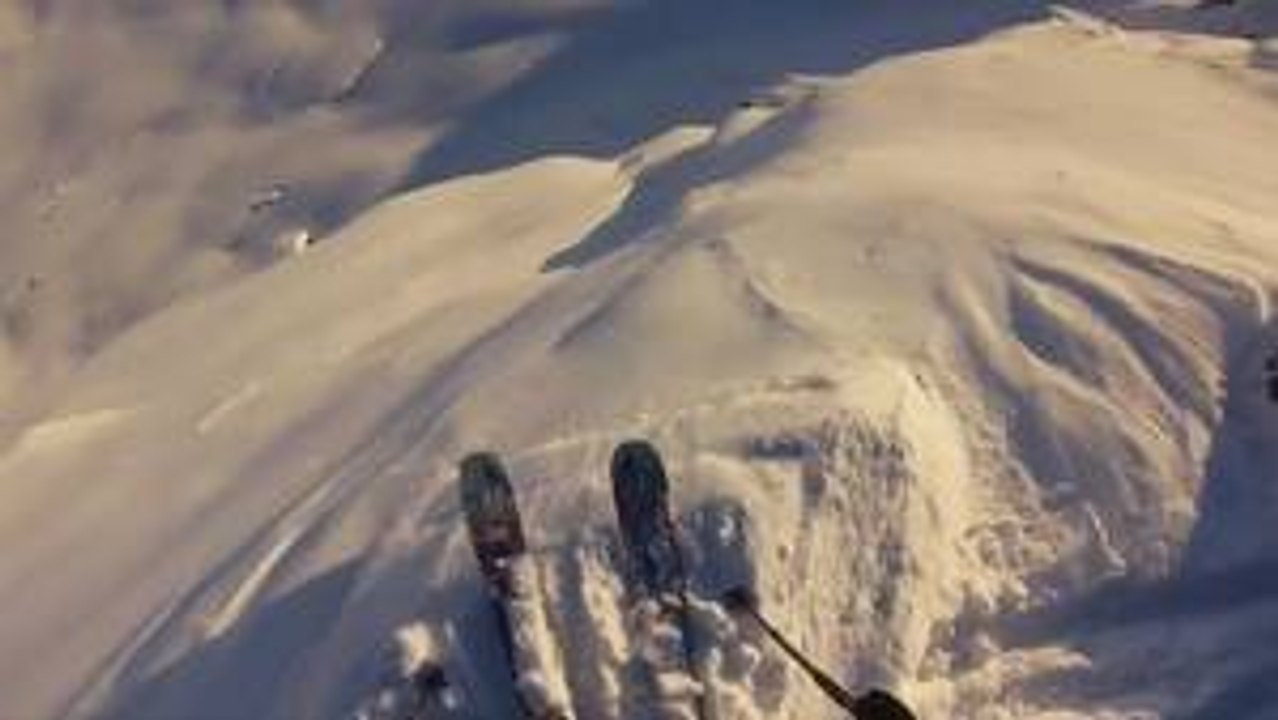 Ski Freeride: Vebjorn Enersen legt einen unglaublichen Sprung hin!