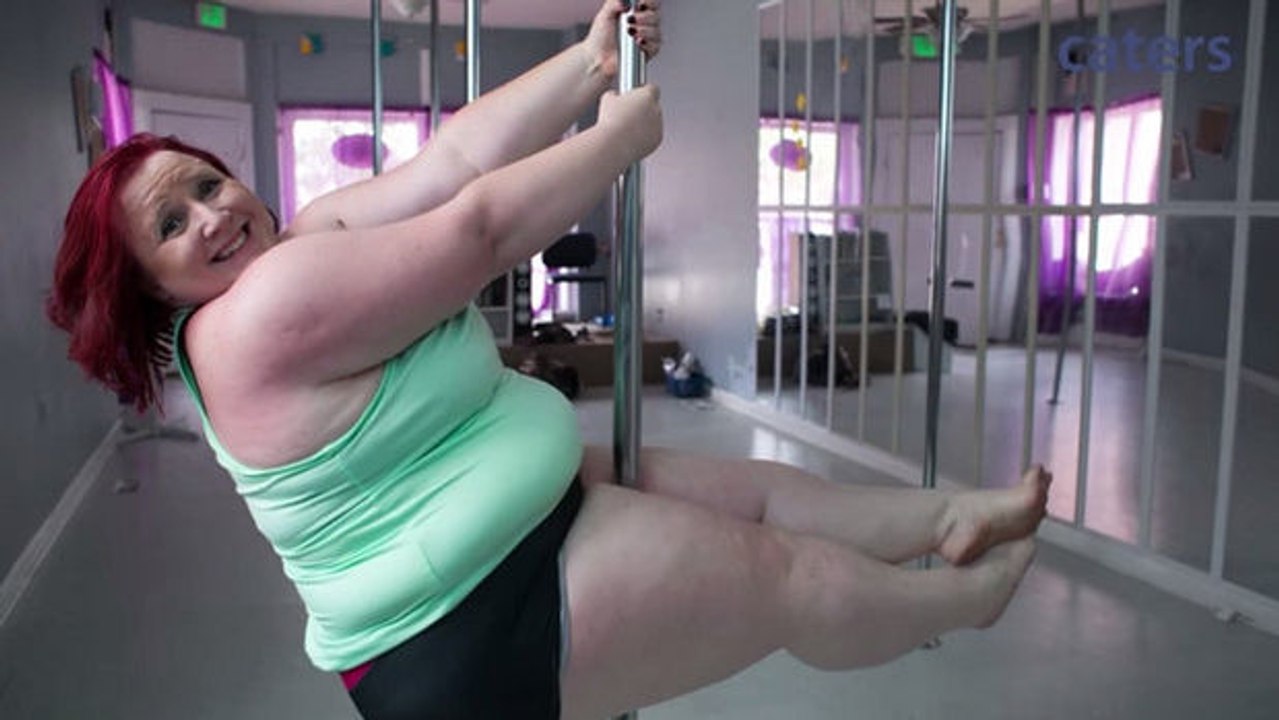 Diese Frau tanzt Pole-Dance und hört nicht auf böse Kommentare