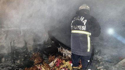 Hırsızlıkla da yetinmediler! Yağmaladıkları evi, içerideki 3 çocukla birlikte ateşe verdiler