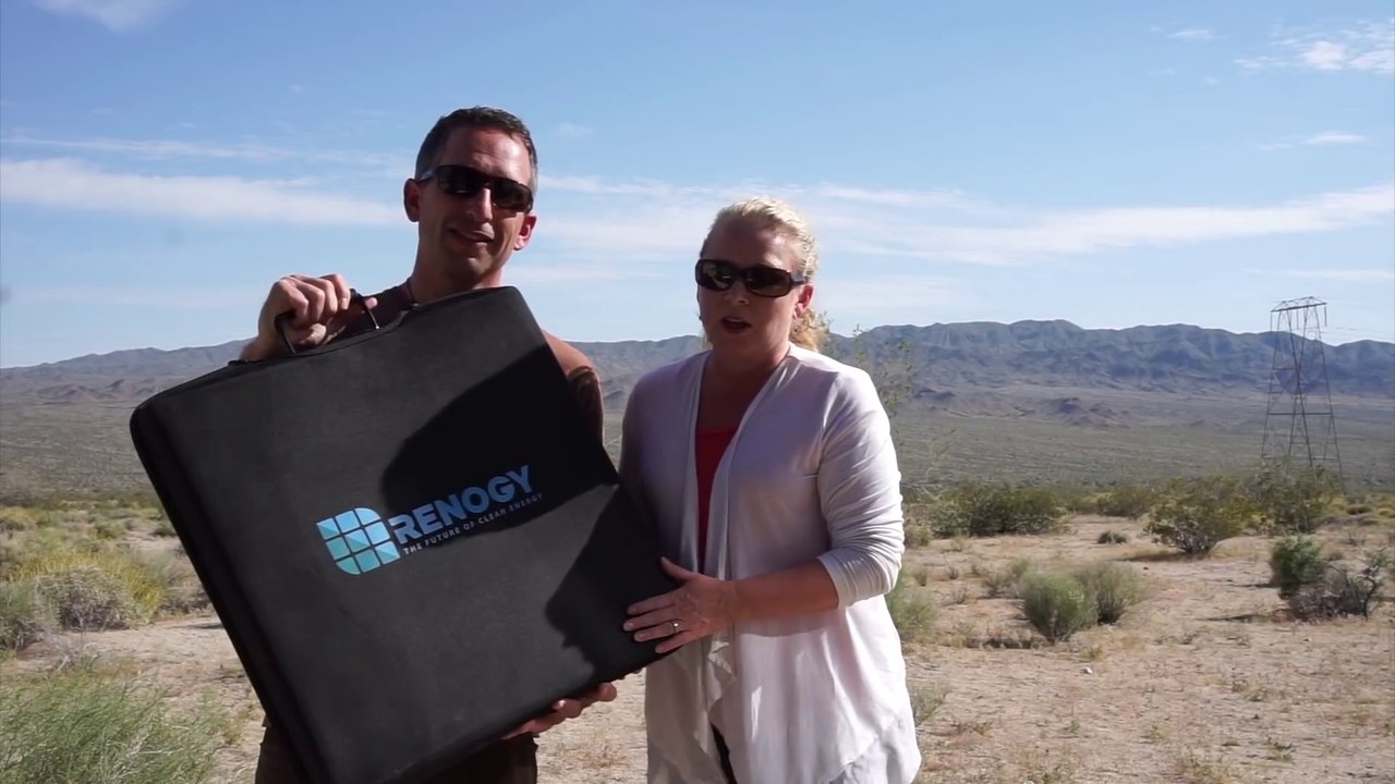 Renogy 100 Watt Solar Suitcase with Charge Controller  - Product Review  Portable Solar Solution