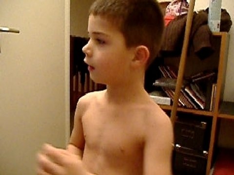 delire d'un petit gars de 5 ans sur fous ta cagoule !!!!!!!!