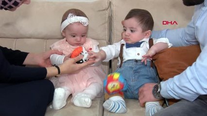 İKİ AYRI RAHMİNDEN AYNI ANDA İKİ BEBEK DÜNYAYA GETİRDİ