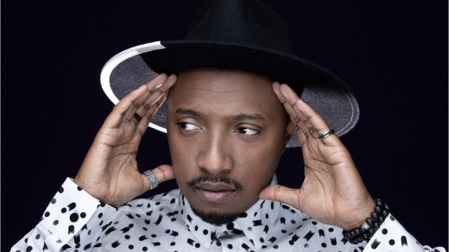 FEMME ACTUELLE - Soprano : le chanteur à l'origine malgré lui d'une polémique qui contraint une enseignante de déménager