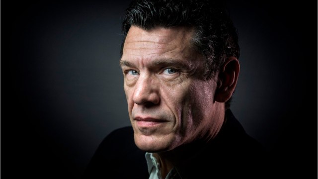 FEMME ACTUELLE - Marc Lavoine élevé par des enfants : ses confidences surprenantes sur ses parents