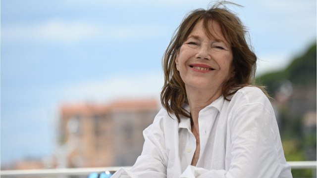 FEMME ACTUELLE - Après son AVC, Jane Birkin rend grâce au personnel hospitalier : Je m'amusais plus qu'à la maison