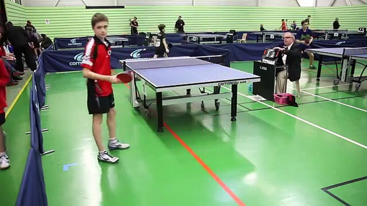 Tennis_de_table_Kylian_2047-_Roman_1851_Criterium_N1_Bourges__janvier_2018(360p)