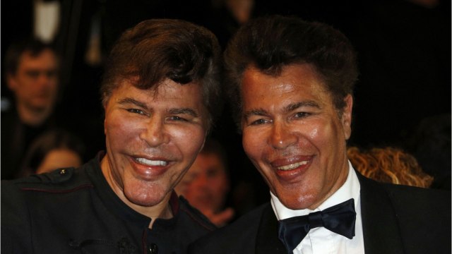 FEMME ACTUELLE - Igor Bogdanoff hospitalisé : a-t-il été informé de la mort de son frère jumeau, Grichka ?