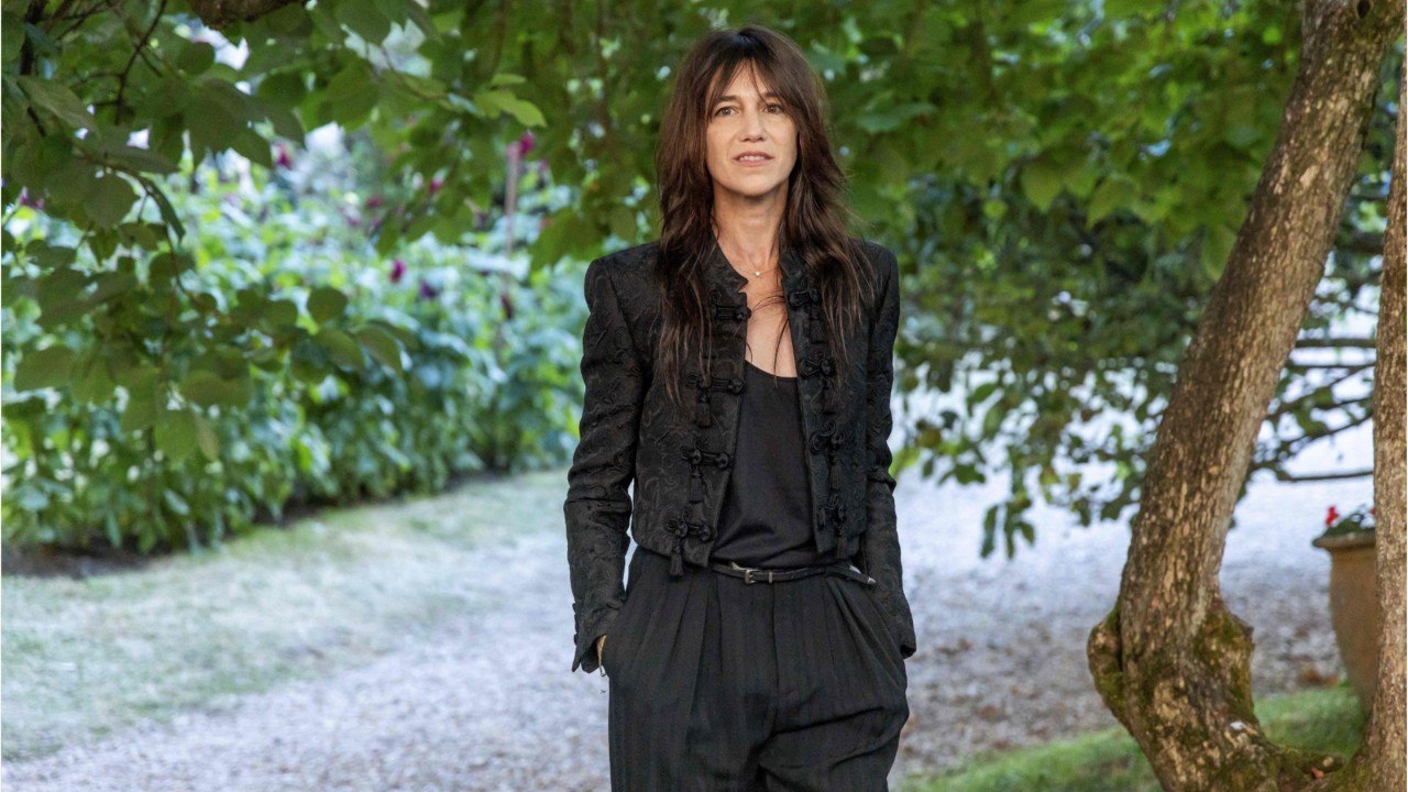 FEMME ACTUELLE - Charlotte Gainsbourg et Jane Birkin : leurs confidences bouleversantes sur la mort de Kate Barry