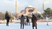 Turquie: la neige recouvre Istanbul