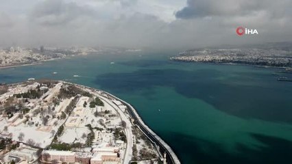 İstanbul'da masalsı kar manzaraları...Tarihi yarımada beyaza büründü