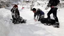 Konya'nın Hadim ilçesinde kar kalınlığı 1 metreyi geçti