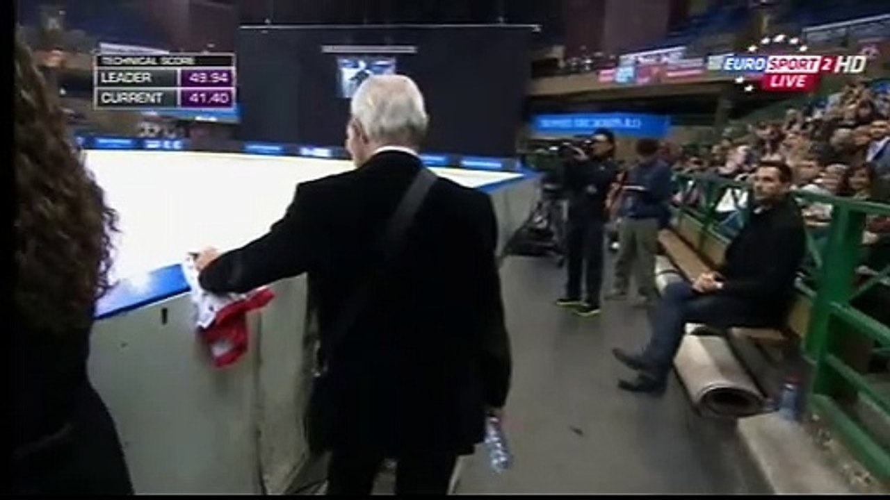 TdF14 - Commentators talk about Hanyu 2010 J World Champion (ESP ITA)