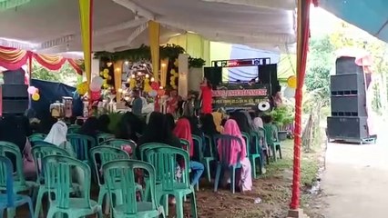 Nyanyian rindu mantap banget dinyanyiin di acara nikahan