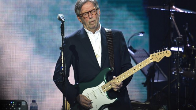 Voici - Ils pensent que je suis cinglé : antivax, Eric Clapton assure que les vaccinés sont victimes d’une hypnose collective