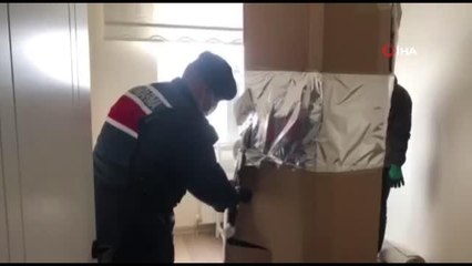 Eve kurduğu özel düzenekle uyuşturucu yetiştiren şahıs yakalandı