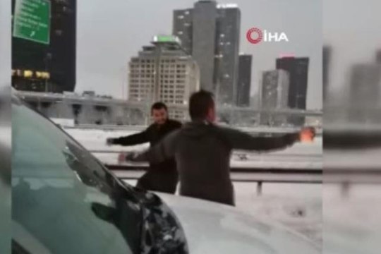 Basın Ekspres Yolu'ndaki trafik havadan görüntülendi