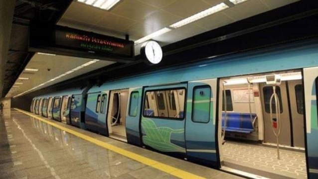 Son Dakika: İstanbul'da kar esareti! Toplu ulaşım kilitlendi, metro ve Marmaray seferleri uzatıldı