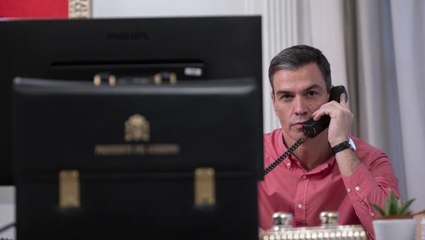 Casado afea a Sánchez que no le informe sobre la crisis de Ucrania y le acusa de "sobreactuar