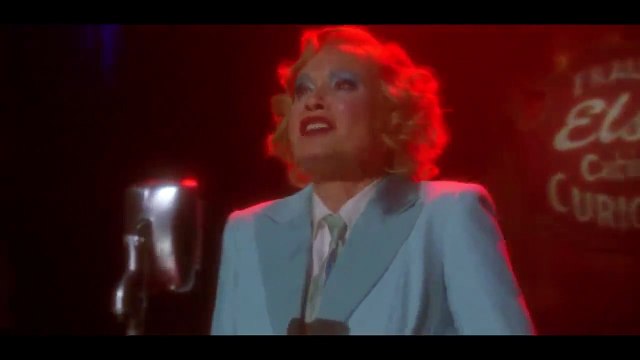 American Horror Story Saison 0 - Jessica Lange - Life On Mars (From American Horror Story: Freak Show) (EN)