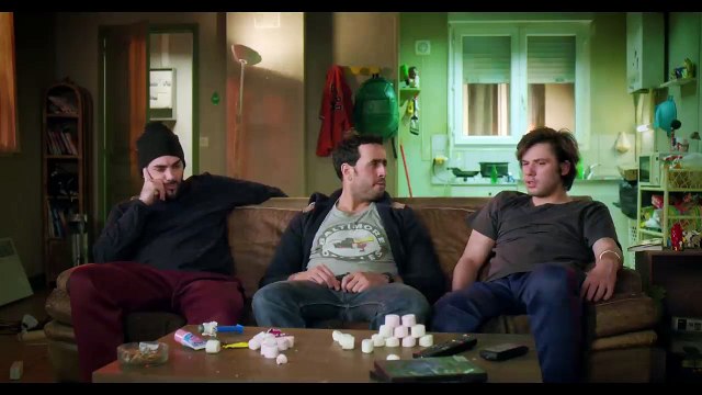 Bloqués Saison 1 - Les aventures de Sergi Sergio Le Mytho (EN)