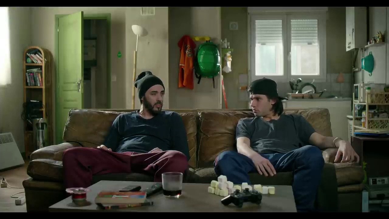 Bloqués Saison 1 - Les jours fériés (EN)