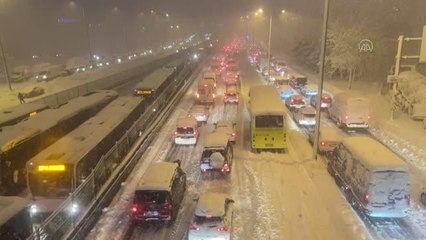 İstanbul'da kar etkili oluyor - Beylikdüzü-Haramidere???????