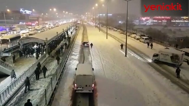 İBB Sözcüsü Murat Ongun vatandaşı trollükle suçladı! Video ile cevabını aldı