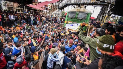 RRB-NTPC exam candidates protest at Patna railway station