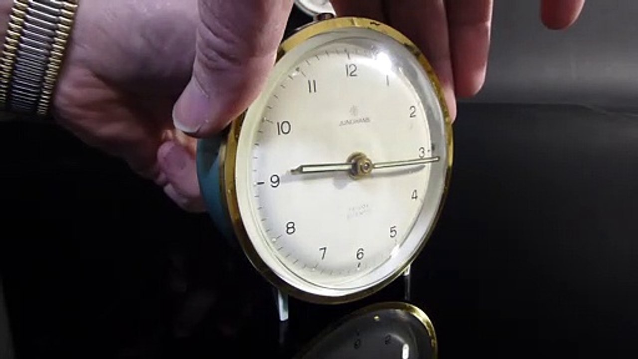 Junghans Trivox Silentic Wecker klingelt