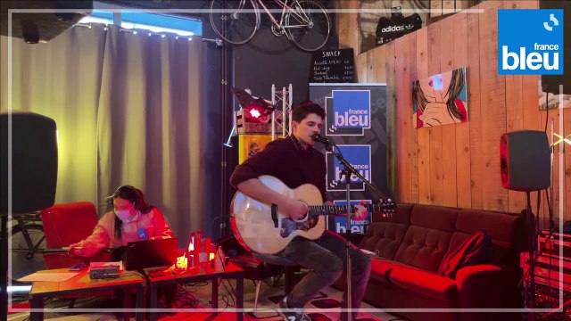 Lilian Renaud interprète Eight lives