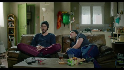 Bloqués Saison 1 - L'école (EN)