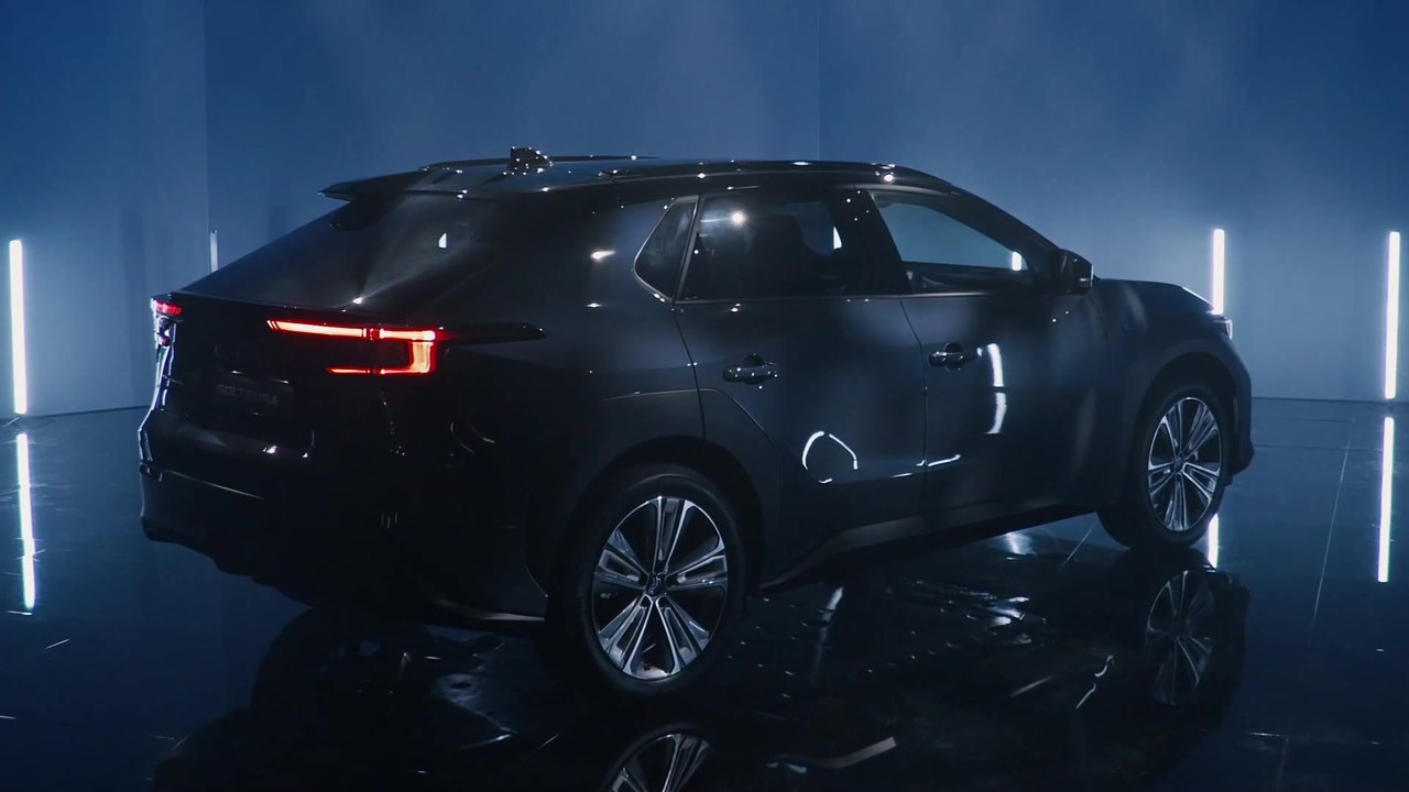The new Subaru Solterra Design