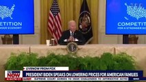 Joe Biden dérape en pensant son micro éteint