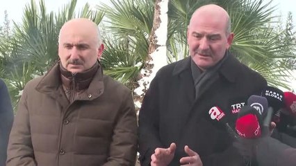 Bakan Soylu'dan vatandaşlara çağrı: "Mümkün oldukça özel araçlarıyla yola çıkmasınlar"