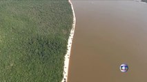 El Tapajós, uno de los ríos de aguas claras más grandes de Brasil, se tiñe de color chocolate debido a los vertidos mineros ilegales de oro y al lodo