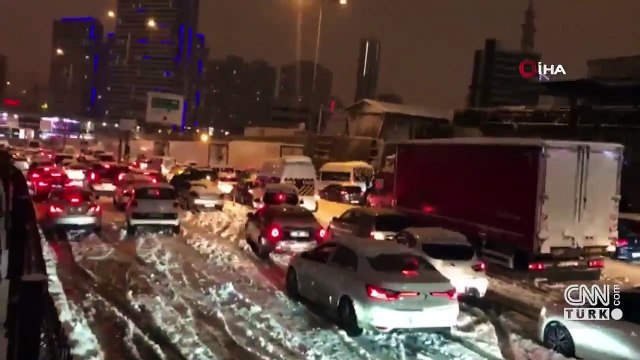 Karlı İstanbul'da otel fırsatçılığı