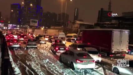 Karlı İstanbul'da "otel fırsatçılığı"