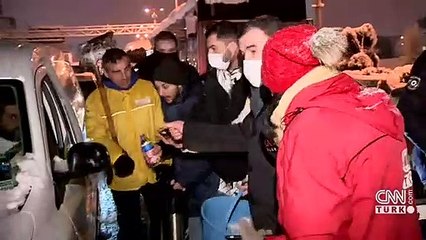 Ekipler ve gönüllüler seferber oldu... Bağcılar Kaymakamı Mustafa Eldivan da oradaydı