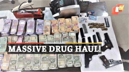 Descargar video: Major Haul Of Brown Sugar Seized; Cash, Weapons Also Seized