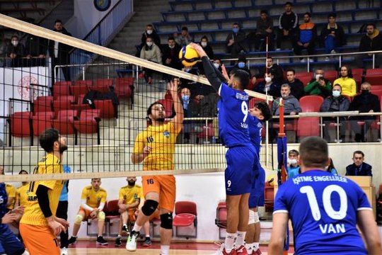 Türkiye İşitme Engelliler Erkekler Voleybol Şampiyonası başladı