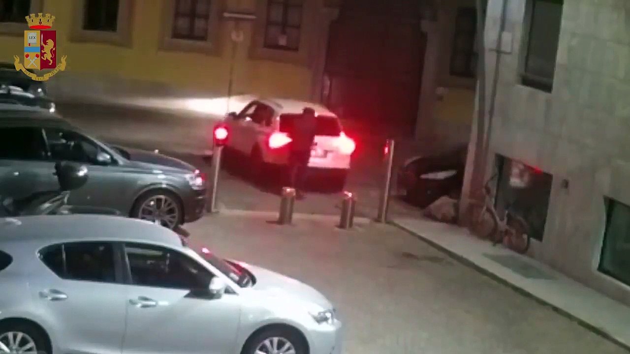 Furti nelle case del centro di Milano, tre arresti per un bottino totale da mezzo milione