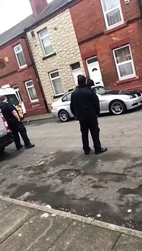 Police raid Doncaster house after wanted man escapes to roof