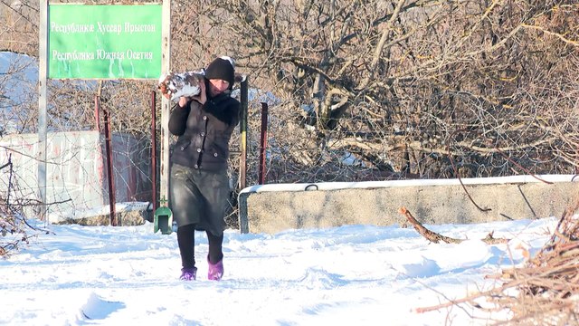 Жизнь на линии разграничения после войны: репортаж из села Двани